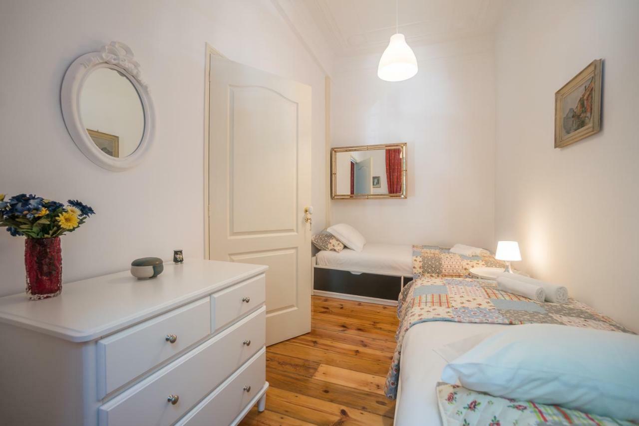 Campo Pequeno 3Bdr Apartment Lisbon Luaran gambar